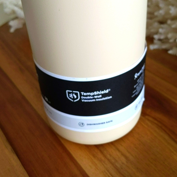 Hydro flask 🔥NWT🔥32 oz wide mouth reg cap. NEVER USED. Authentic!!!!! - Picture 5 of 12